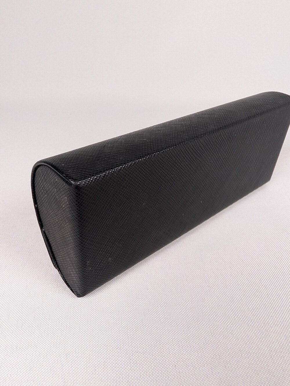 Prada Saffiano Sunglasses Case Black Textured Leather OS Unisex Accessories - Picture 5 of 5